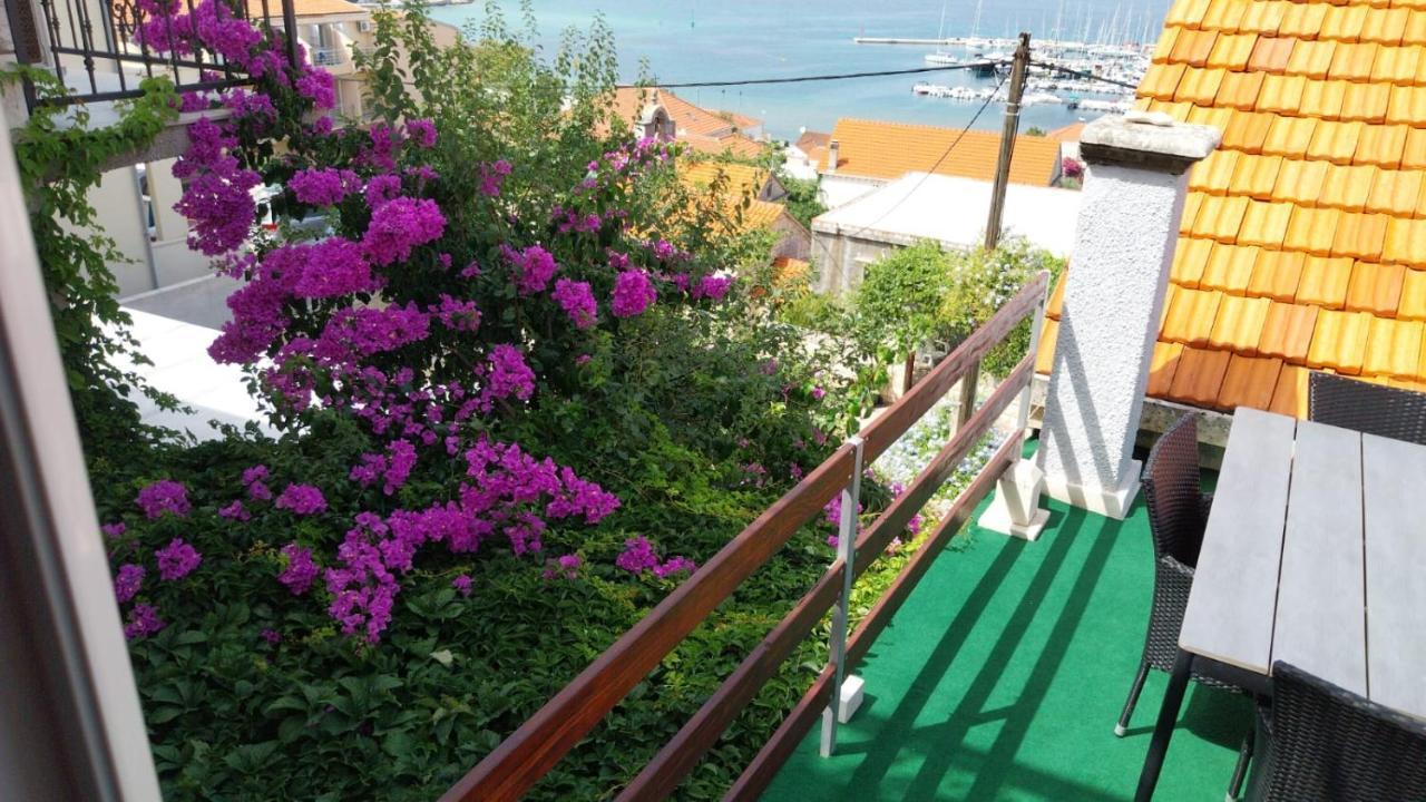 Apartments Lumbarda Exterior foto